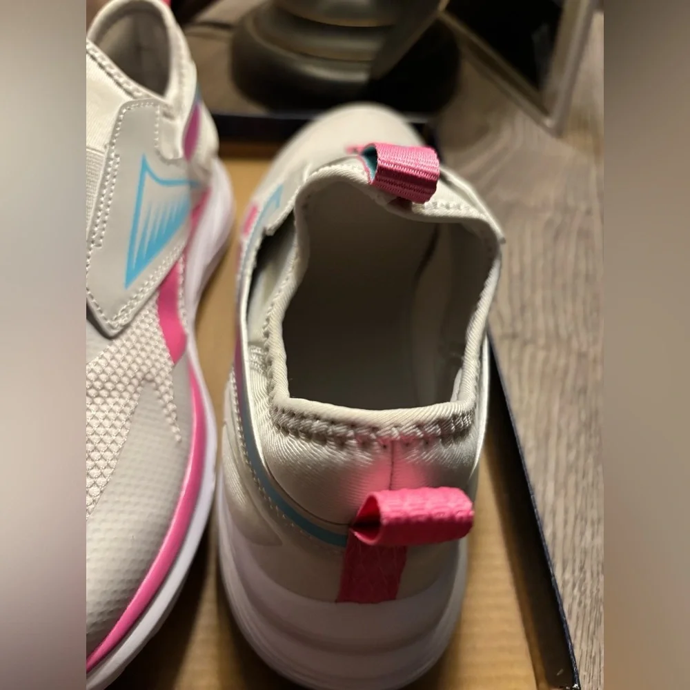 Reebok Lite Spinner Girls' Shoes in the 